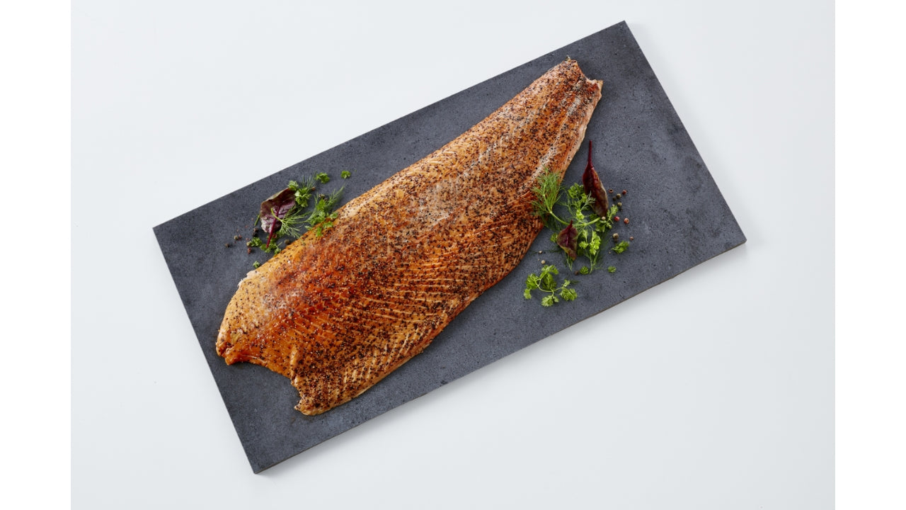 Varmr. laksefilet m/peber