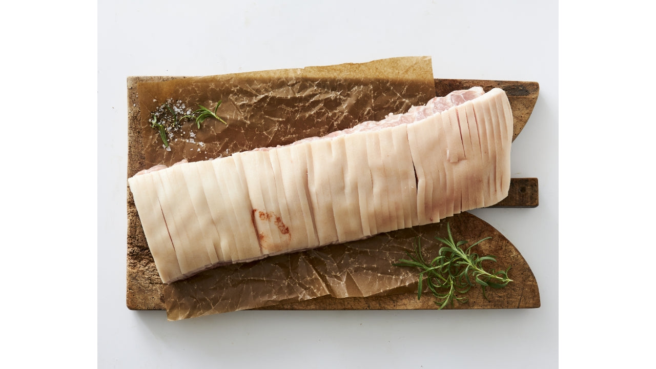 Svinekam m/svær u/ben ridset ca 5kg
