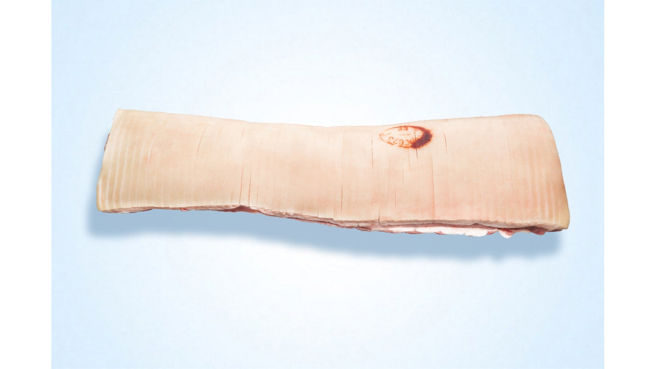 Svinekam m/svær u/ben ridset ca 5kg