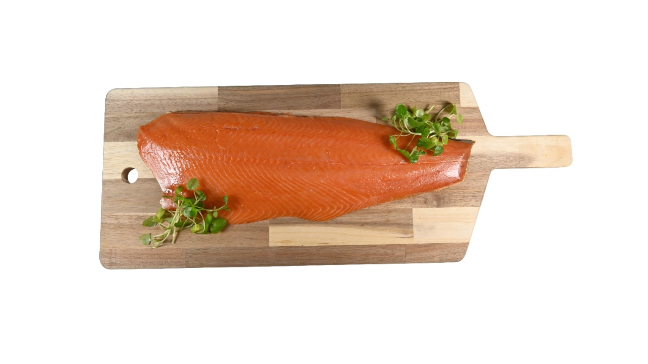 Koldrøget laks hel 900-1400g